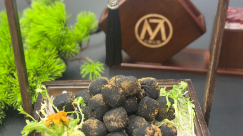 Bamboo Charcoal Crispy Tofu