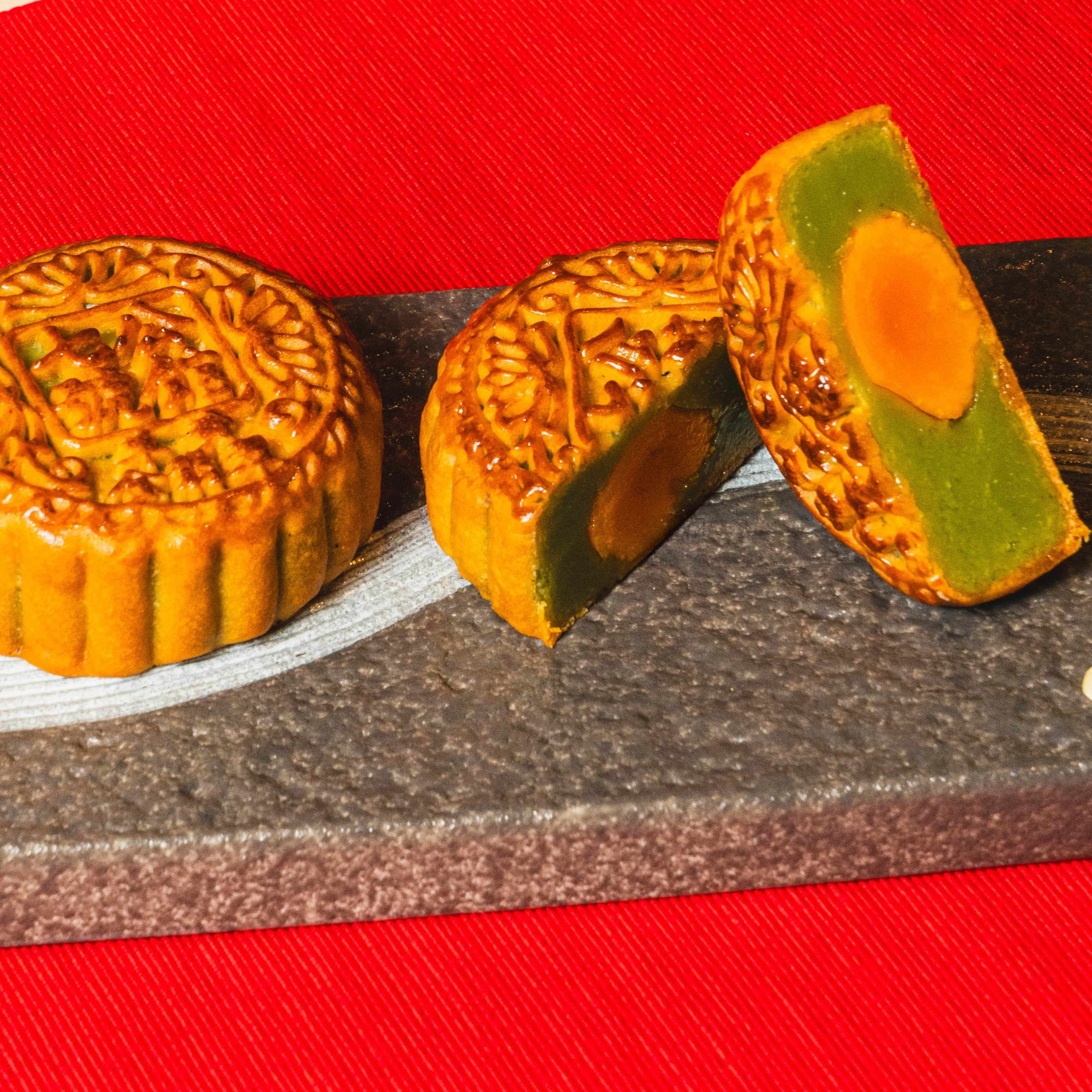 Yolk Seed Mooncake